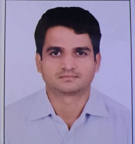 Dr Pawan Gautam